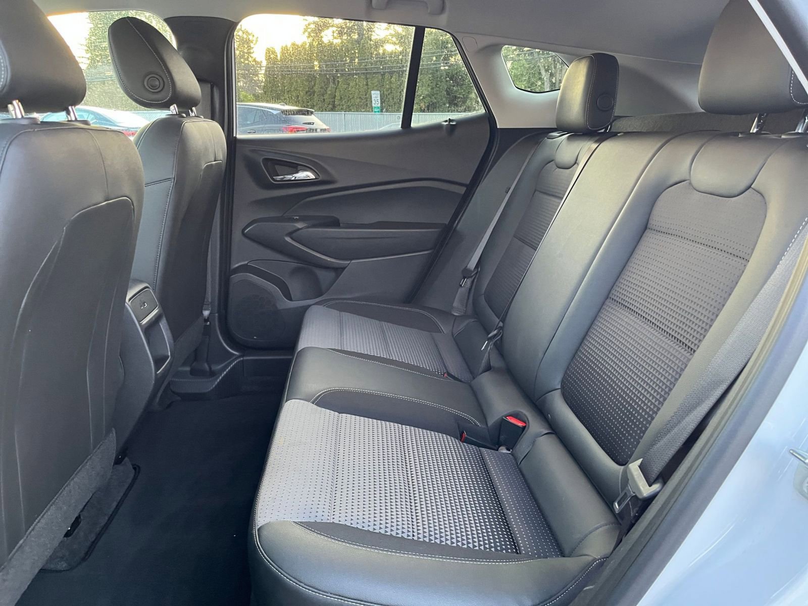 Thumbnail: 2025 Chevrolet Trax - 23