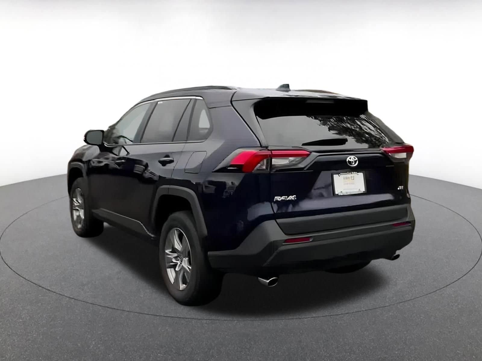 Thumbnail: 2025 Toyota RAV4 - 11