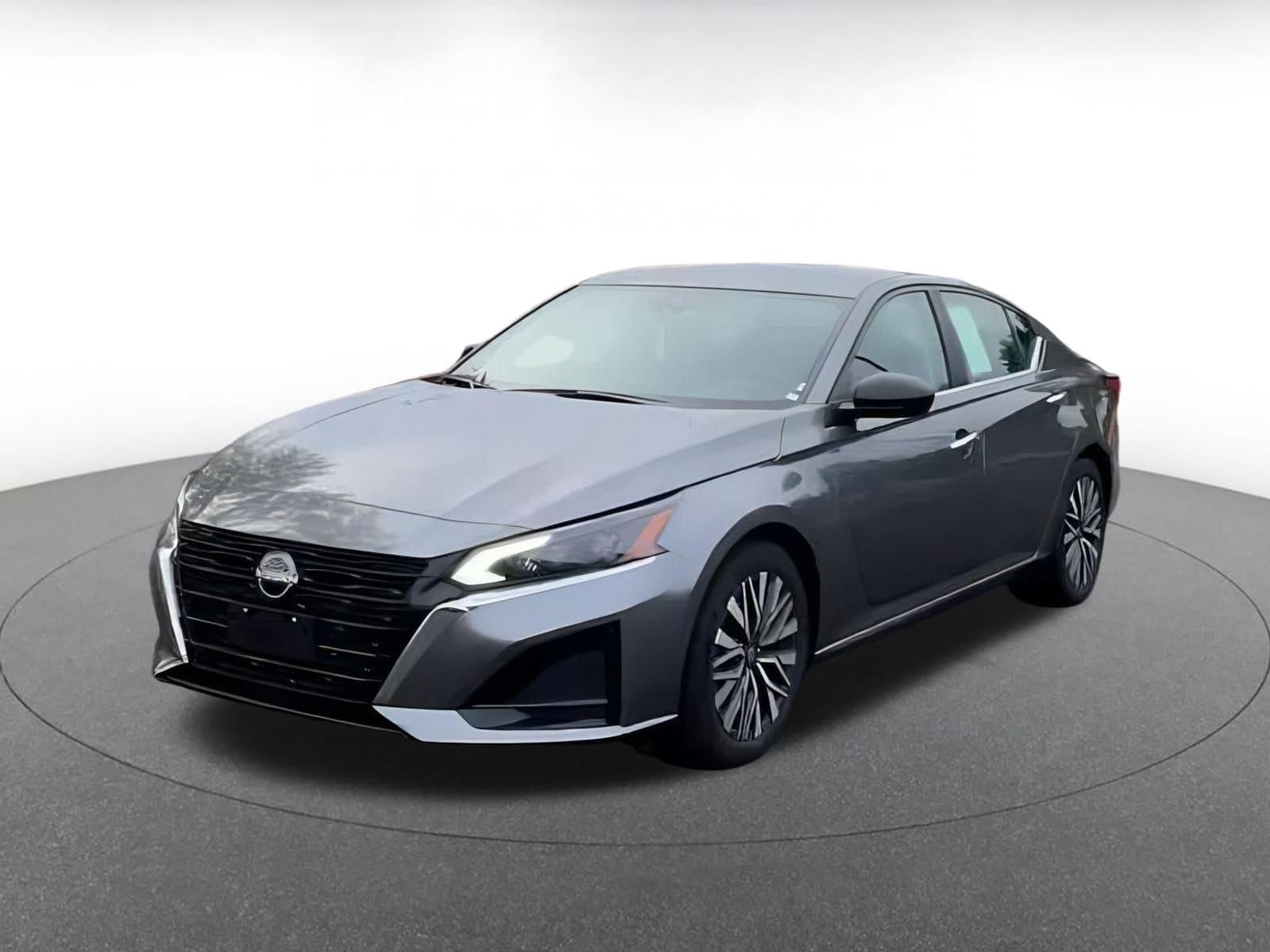 Thumbnail: 2024 Nissan Altima - 7