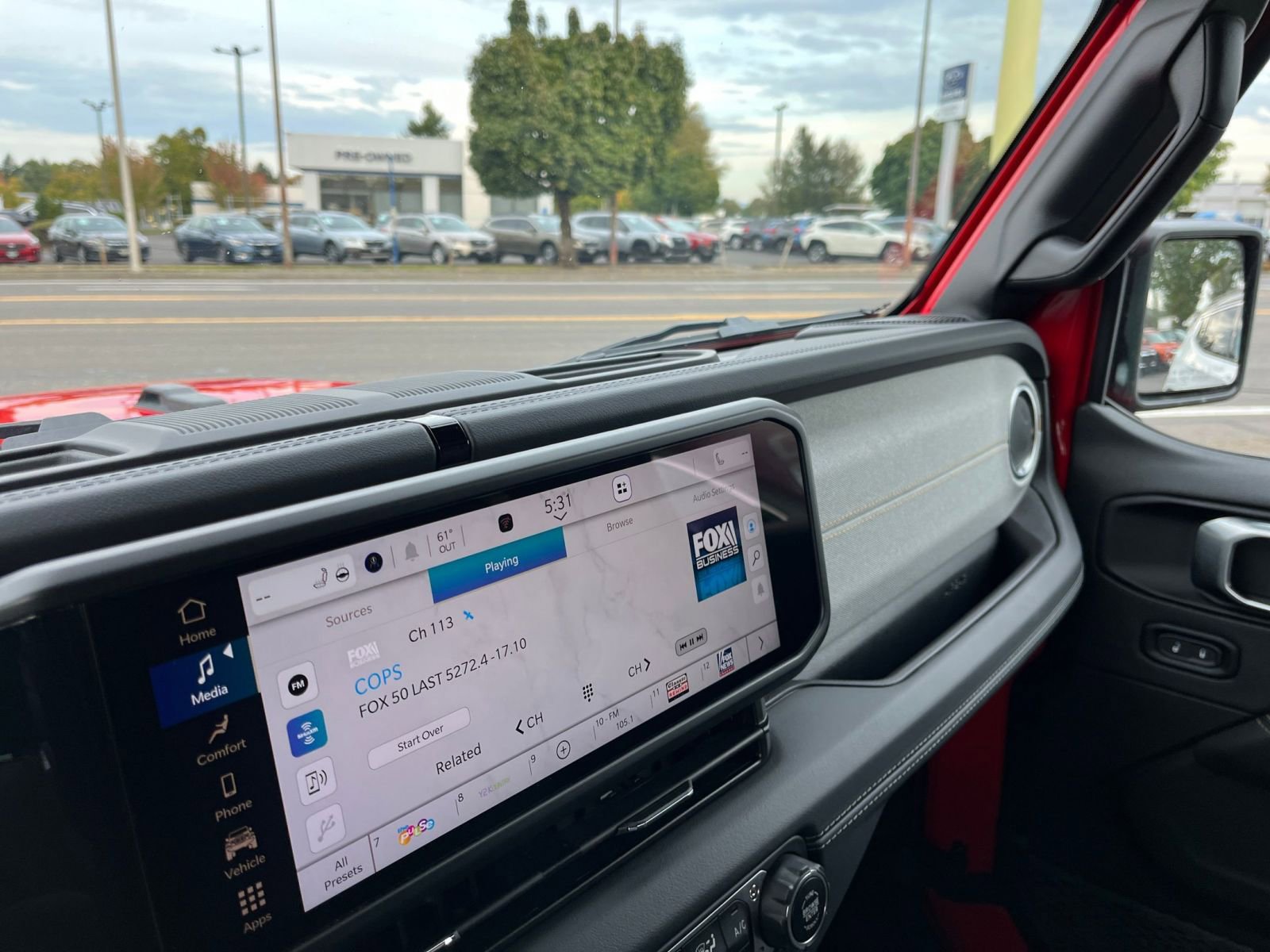 Thumbnail: 2025 Jeep Wrangler - 33