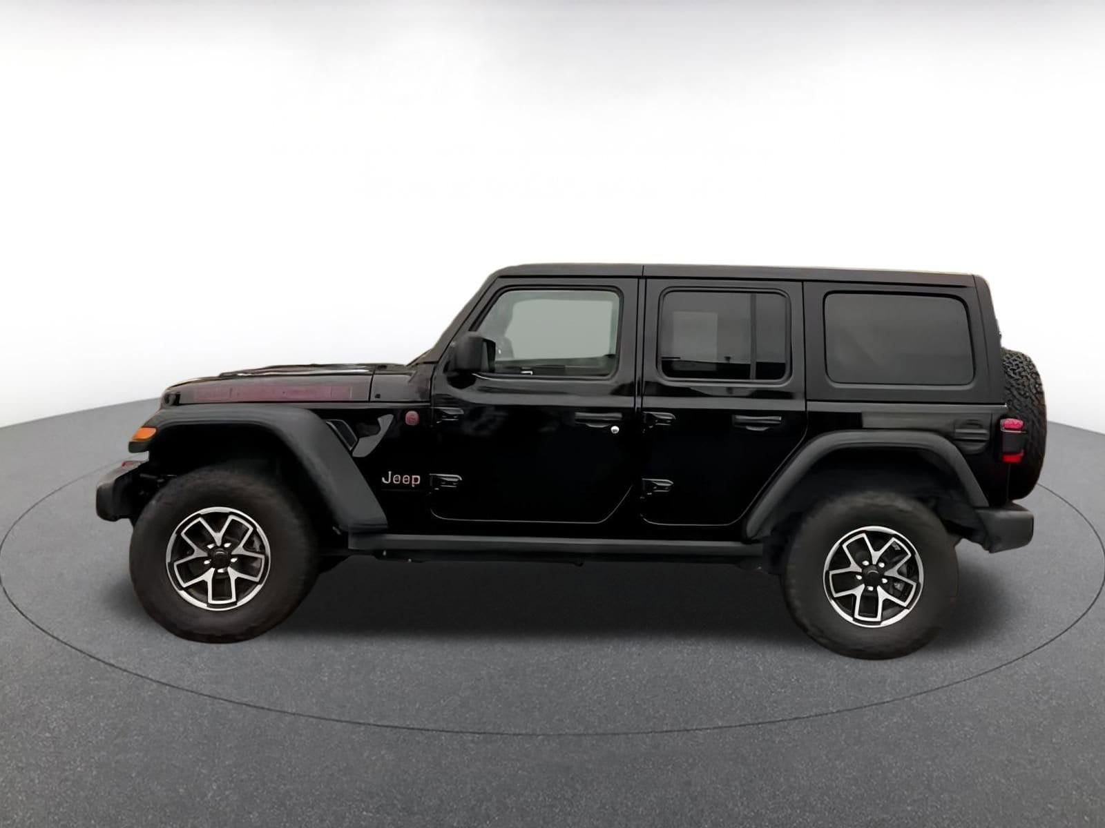 Thumbnail: 2025 Jeep Wrangler - 4