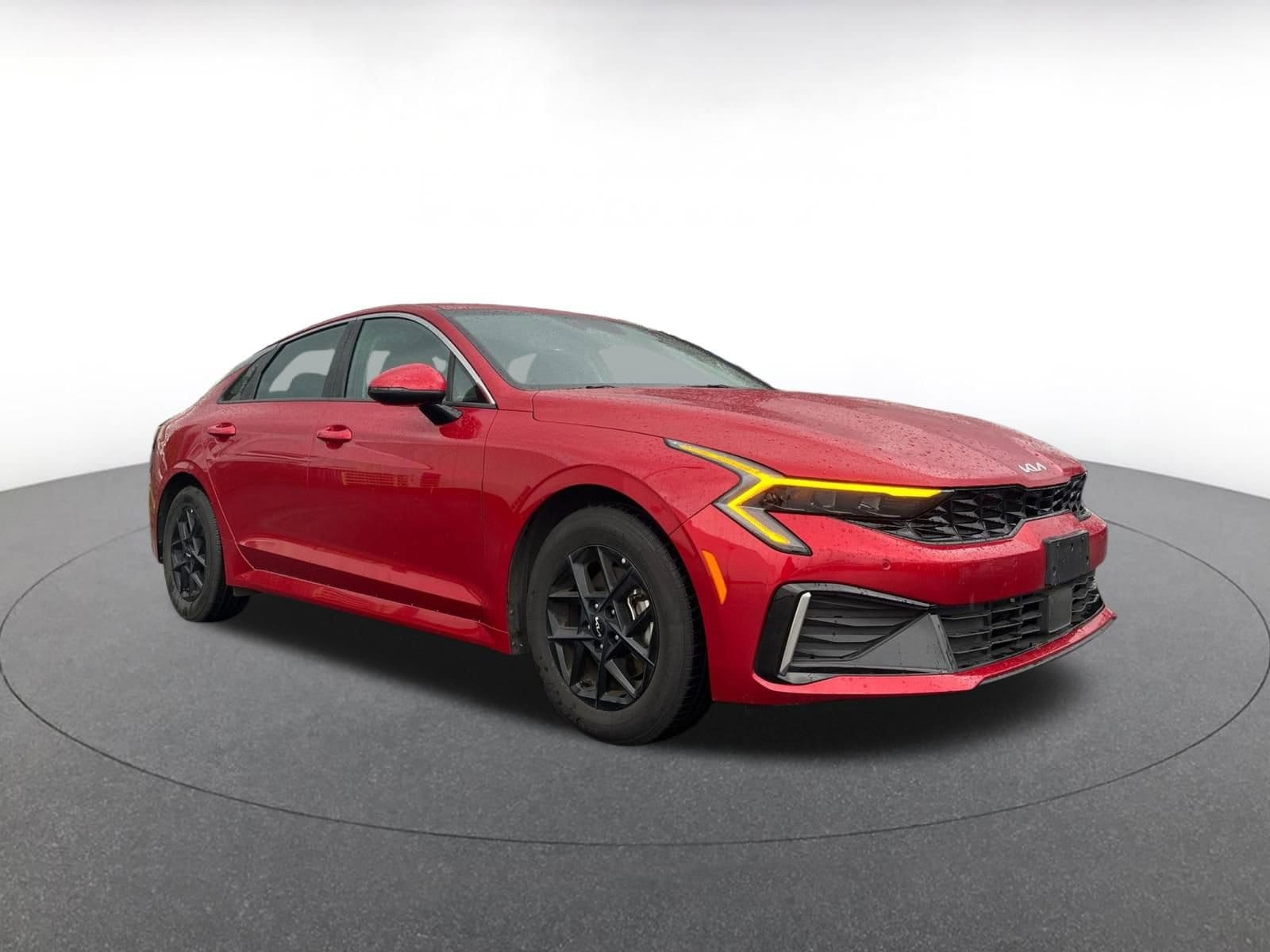 Thumbnail: 2025 Kia K5 - 1