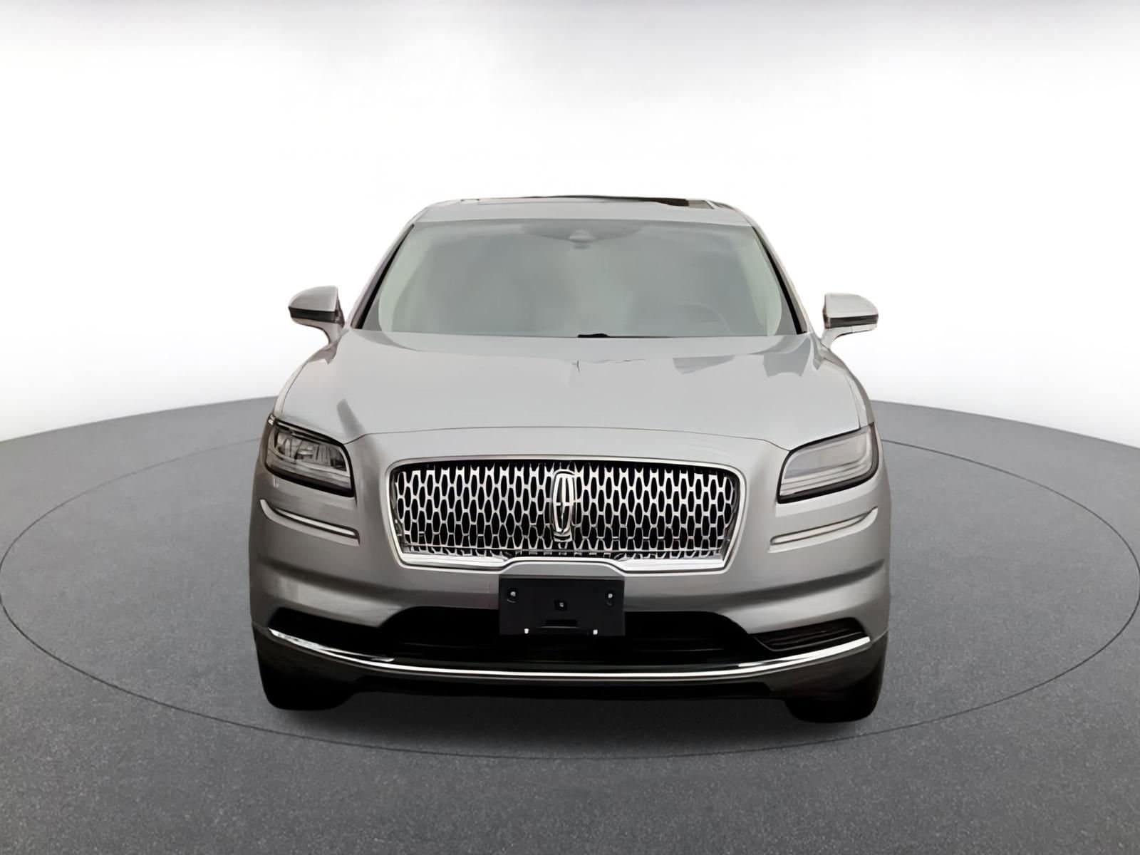 Thumbnail: 2023 Lincoln Nautilus - 8