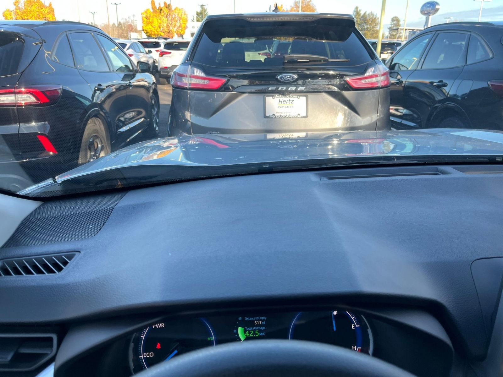 Thumbnail: 2025 Toyota RAV4 - 33