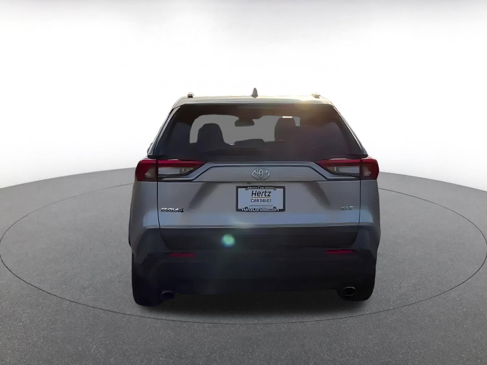 Thumbnail: 2025 Toyota RAV4 - 12