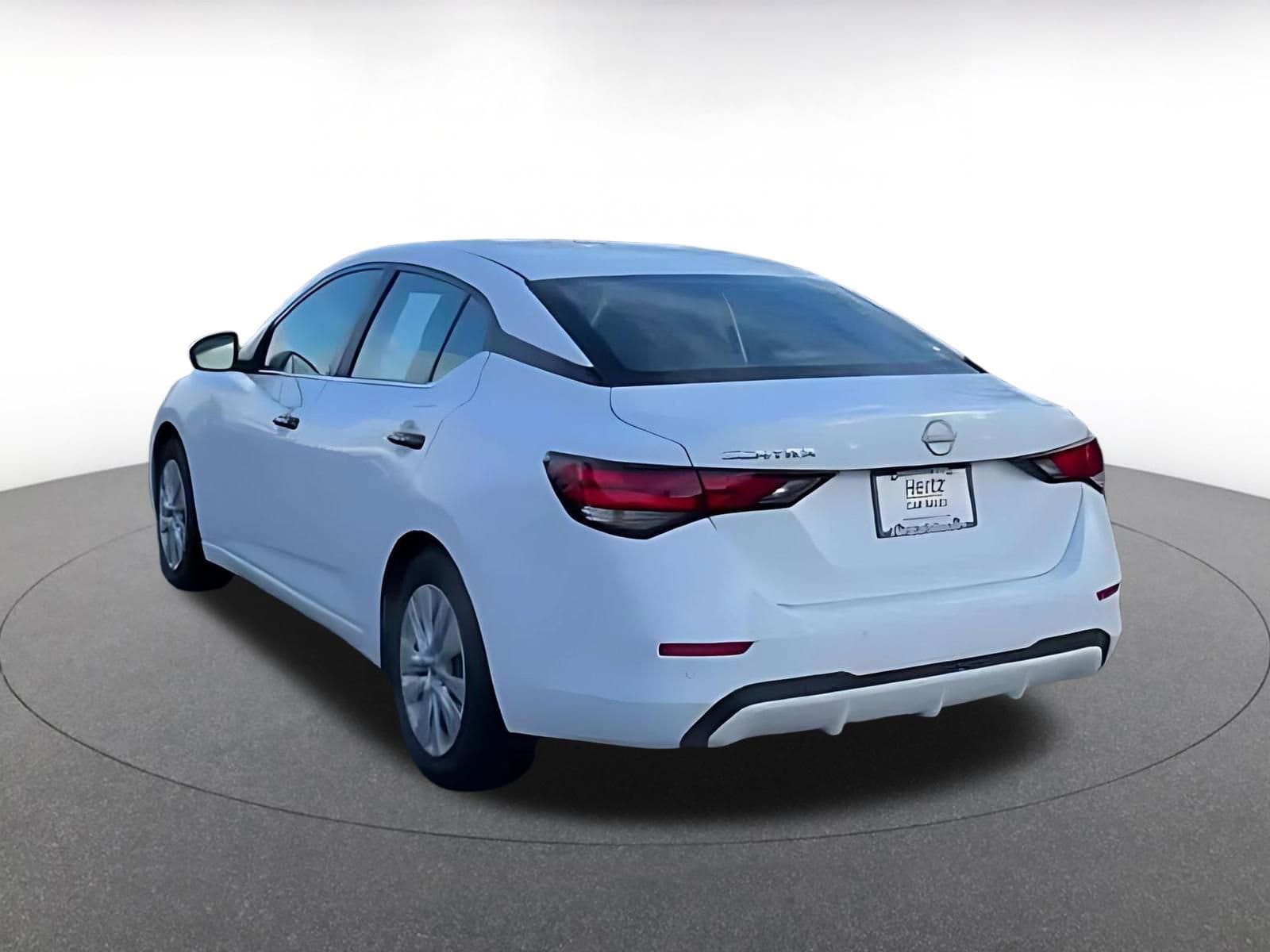 Thumbnail: 2025 Nissan Sentra - 11