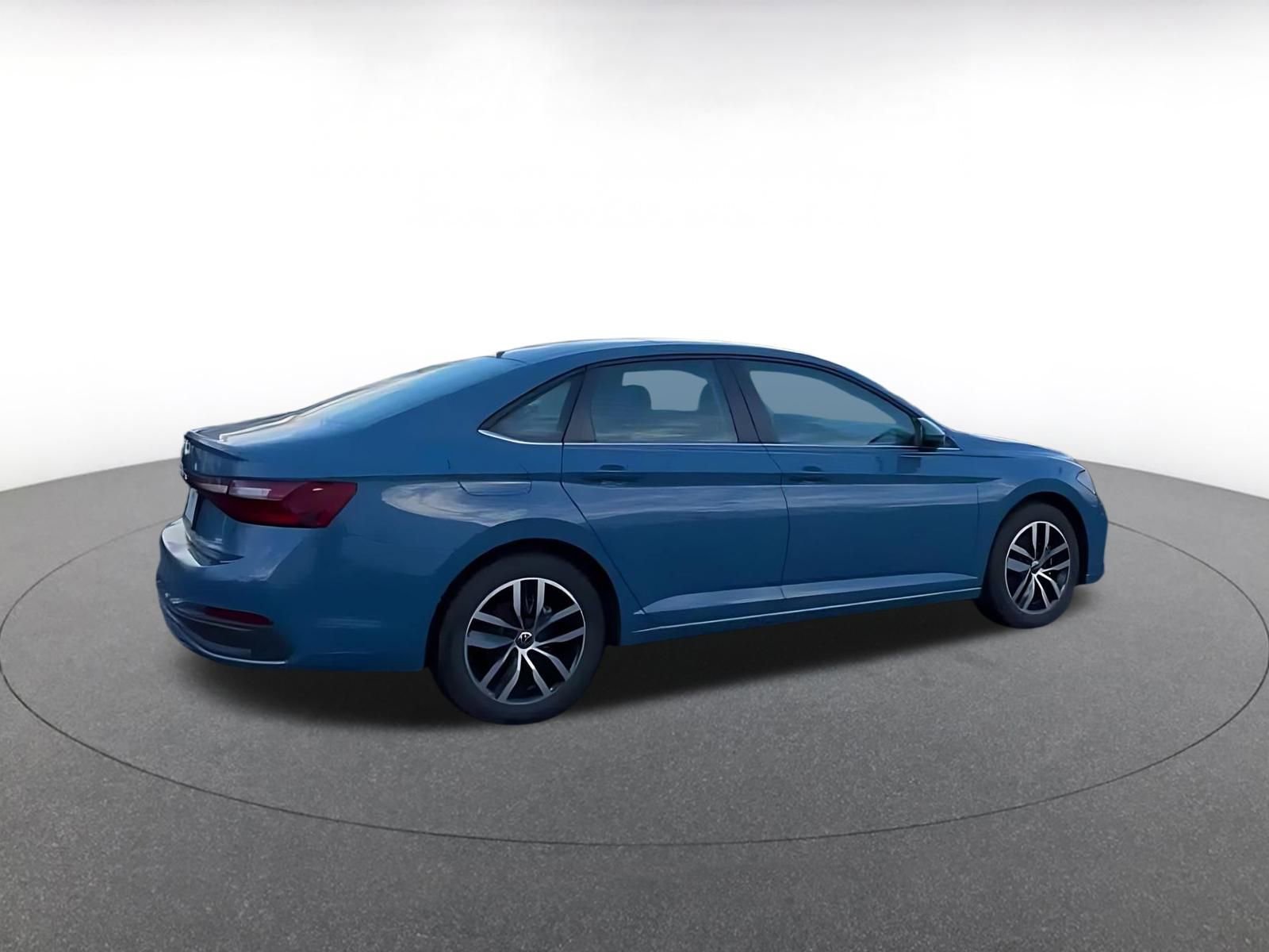 Thumbnail: 2025 Volkswagen Jetta - 14