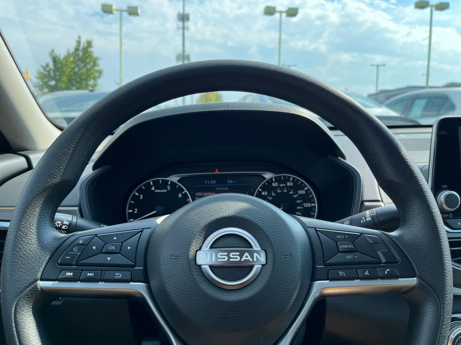 Thumbnail: 2023 Nissan Altima - 27