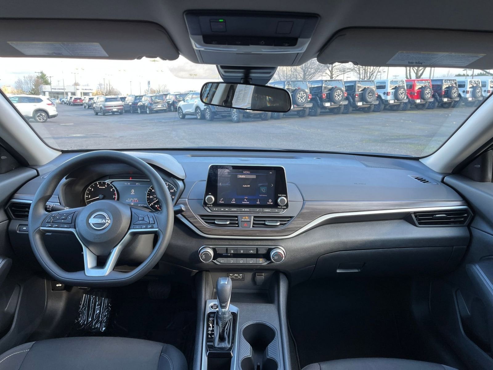 Thumbnail: 2025 Nissan Altima - 33