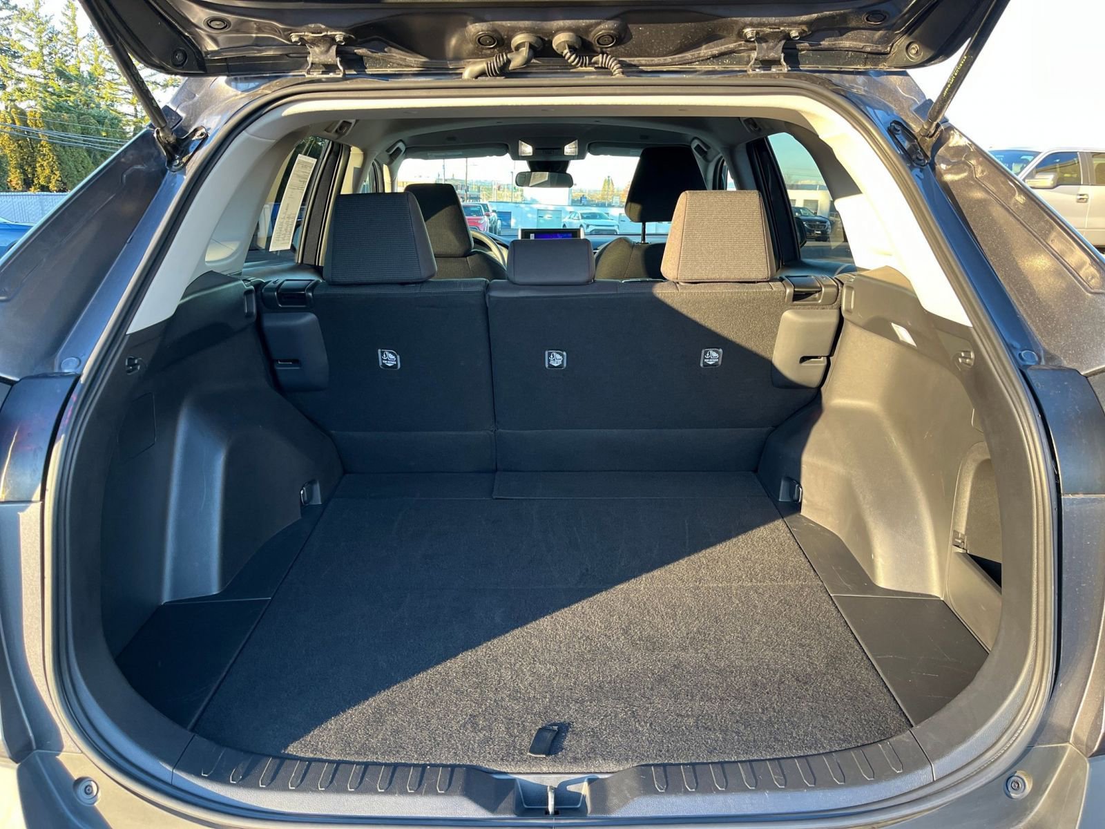 Thumbnail: 2025 Toyota RAV4 - 30