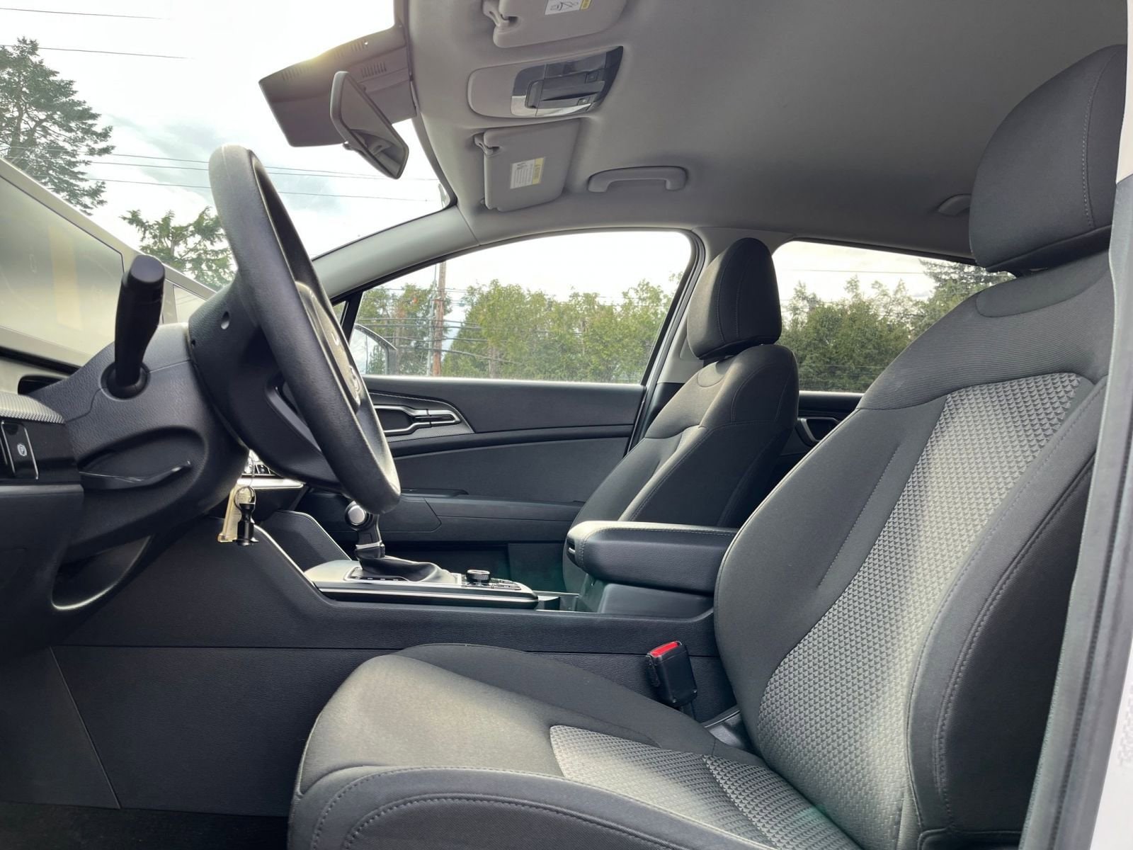 Thumbnail: 2024 Kia Sportage - 25