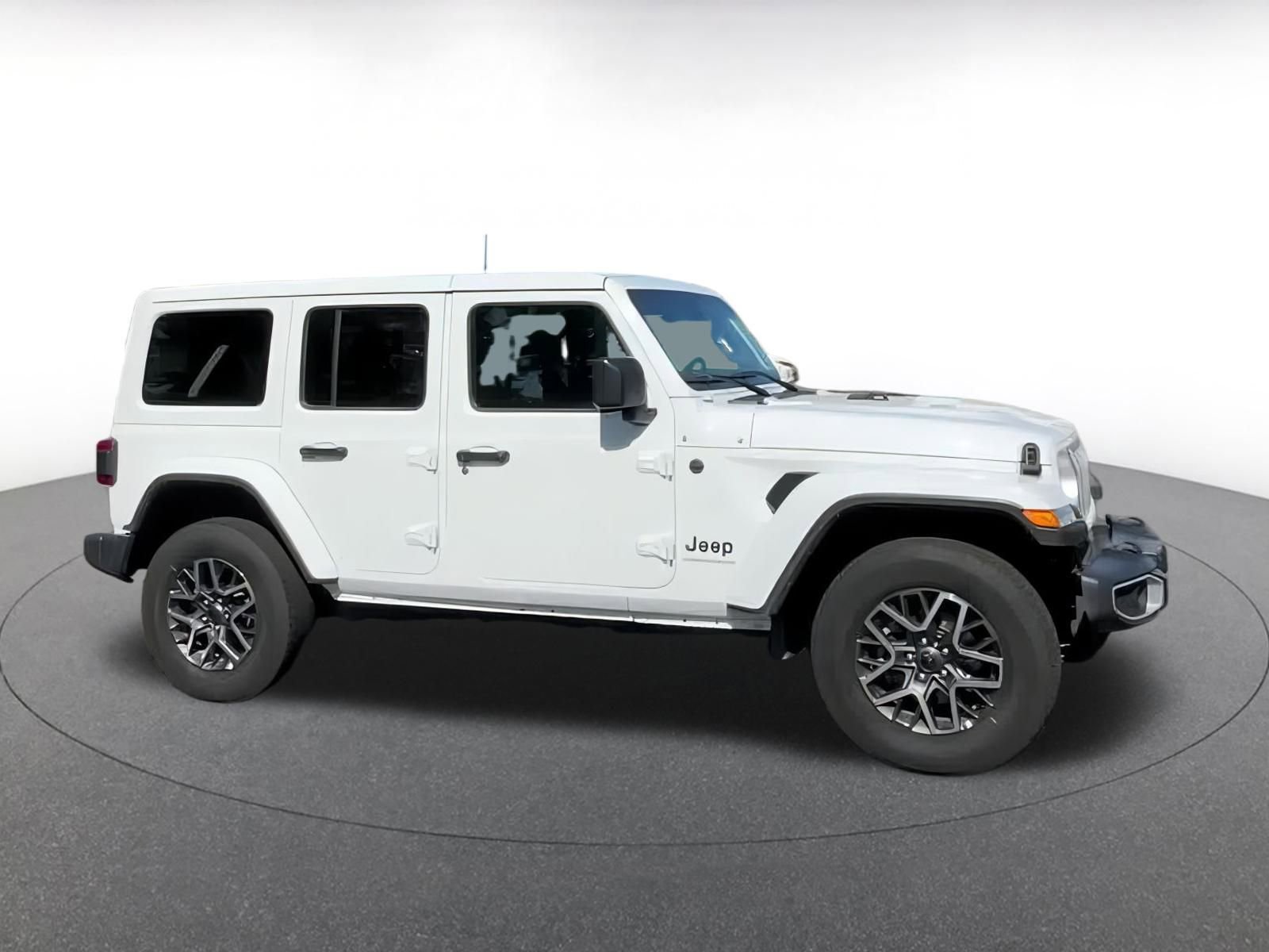 Thumbnail: 2025 Jeep Wrangler - 14