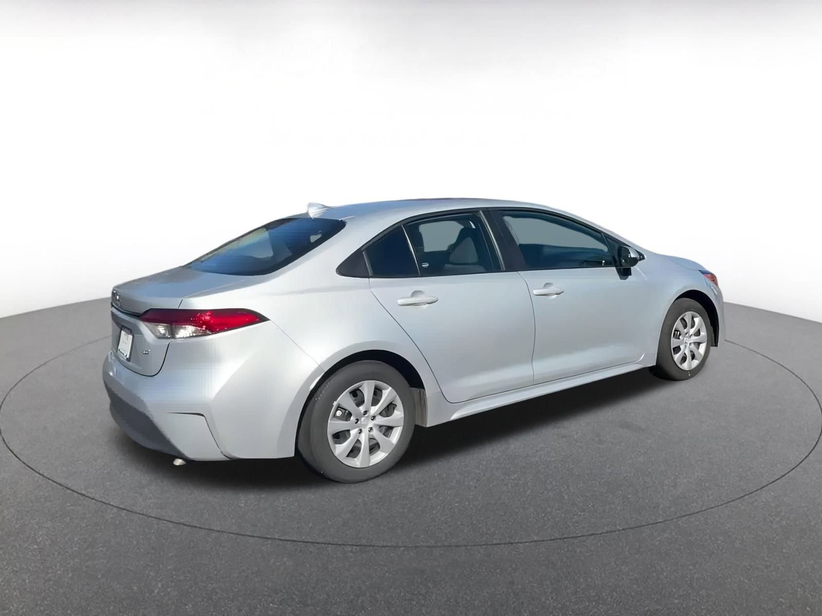 Thumbnail: 2024 Toyota Corolla - 14