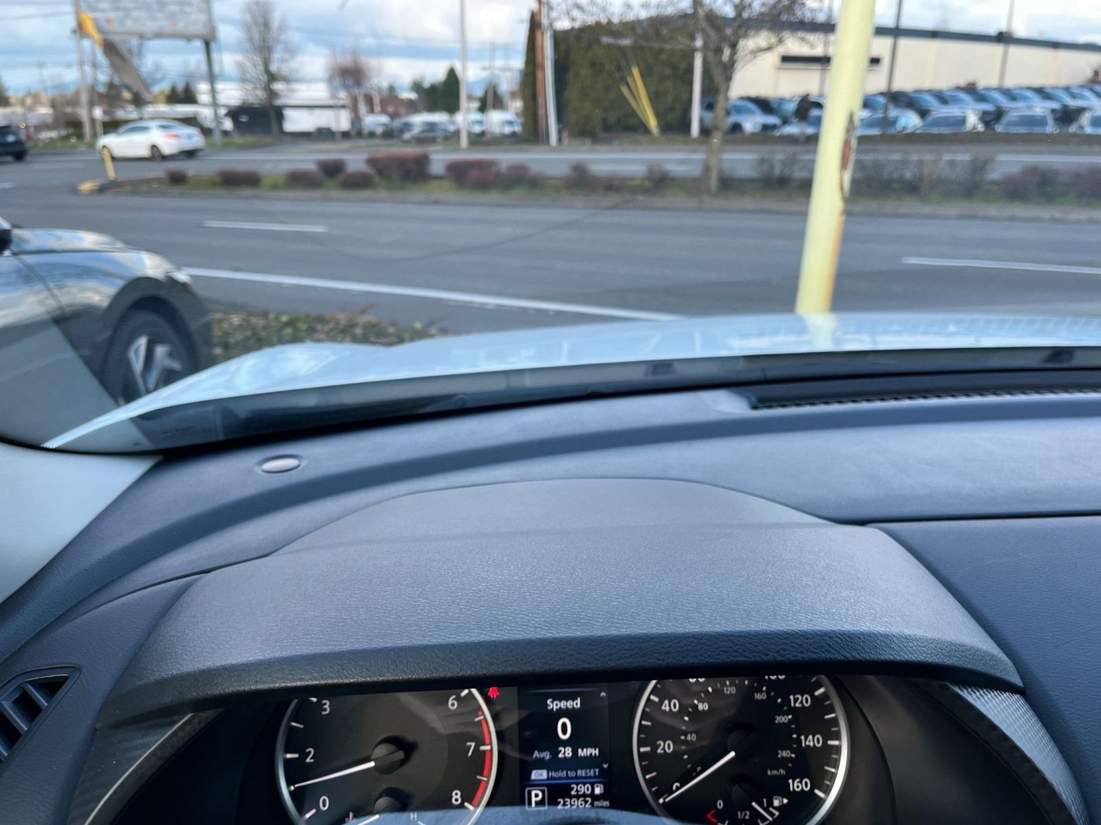 Thumbnail: 2025 Nissan Sentra - 32