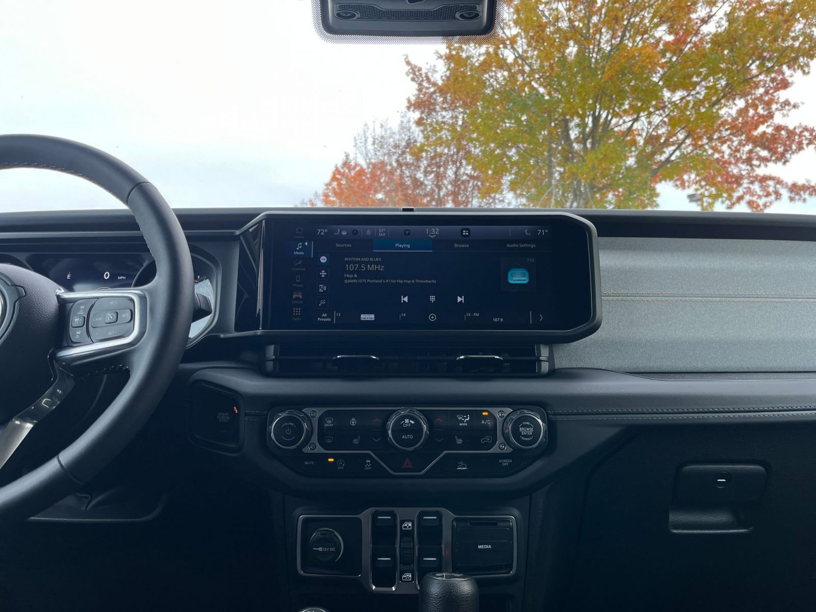 Thumbnail: 2025 Jeep Wrangler - 21