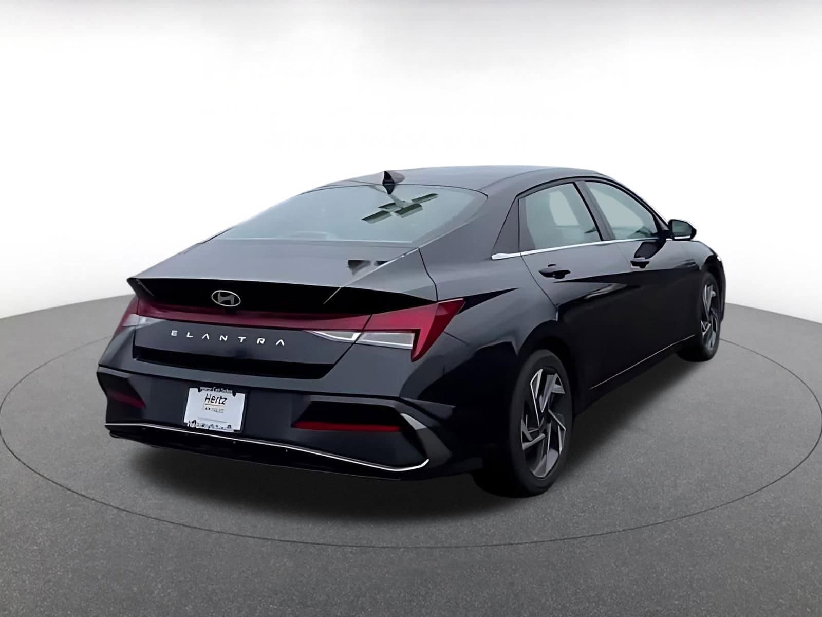 Thumbnail: 2025 Hyundai Elantra - 12