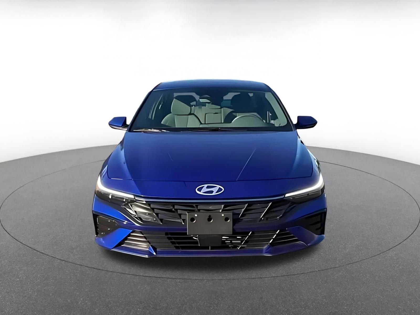 Thumbnail: 2025 Hyundai Elantra - 3