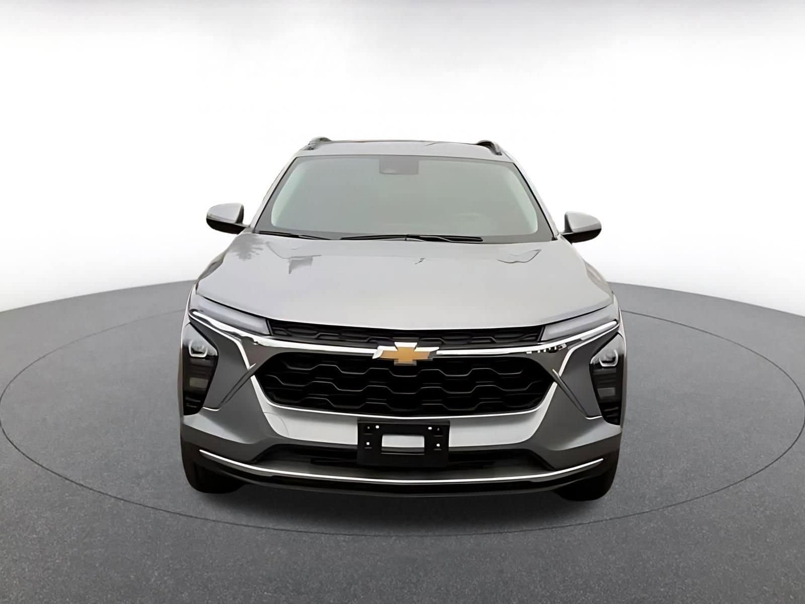 Thumbnail: 2025 Chevrolet Trax - 4