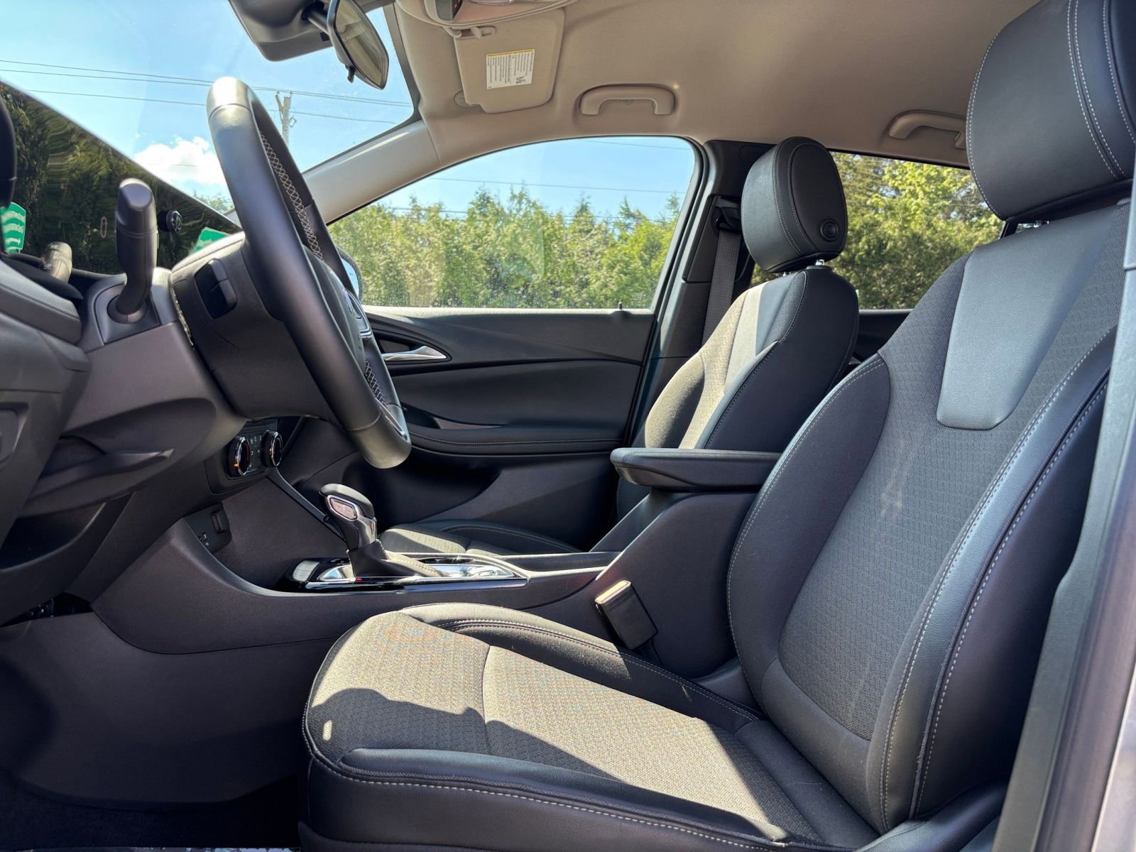 Thumbnail: 2025 Buick Encore GX - 27