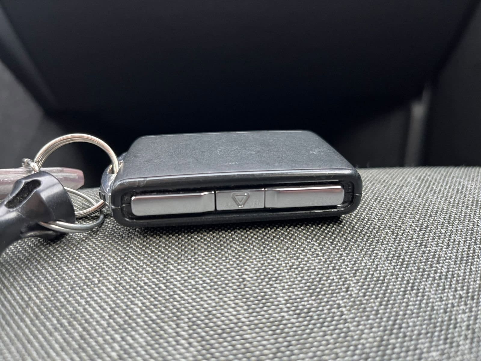 Thumbnail: 2024 Volvo XC40 - 24