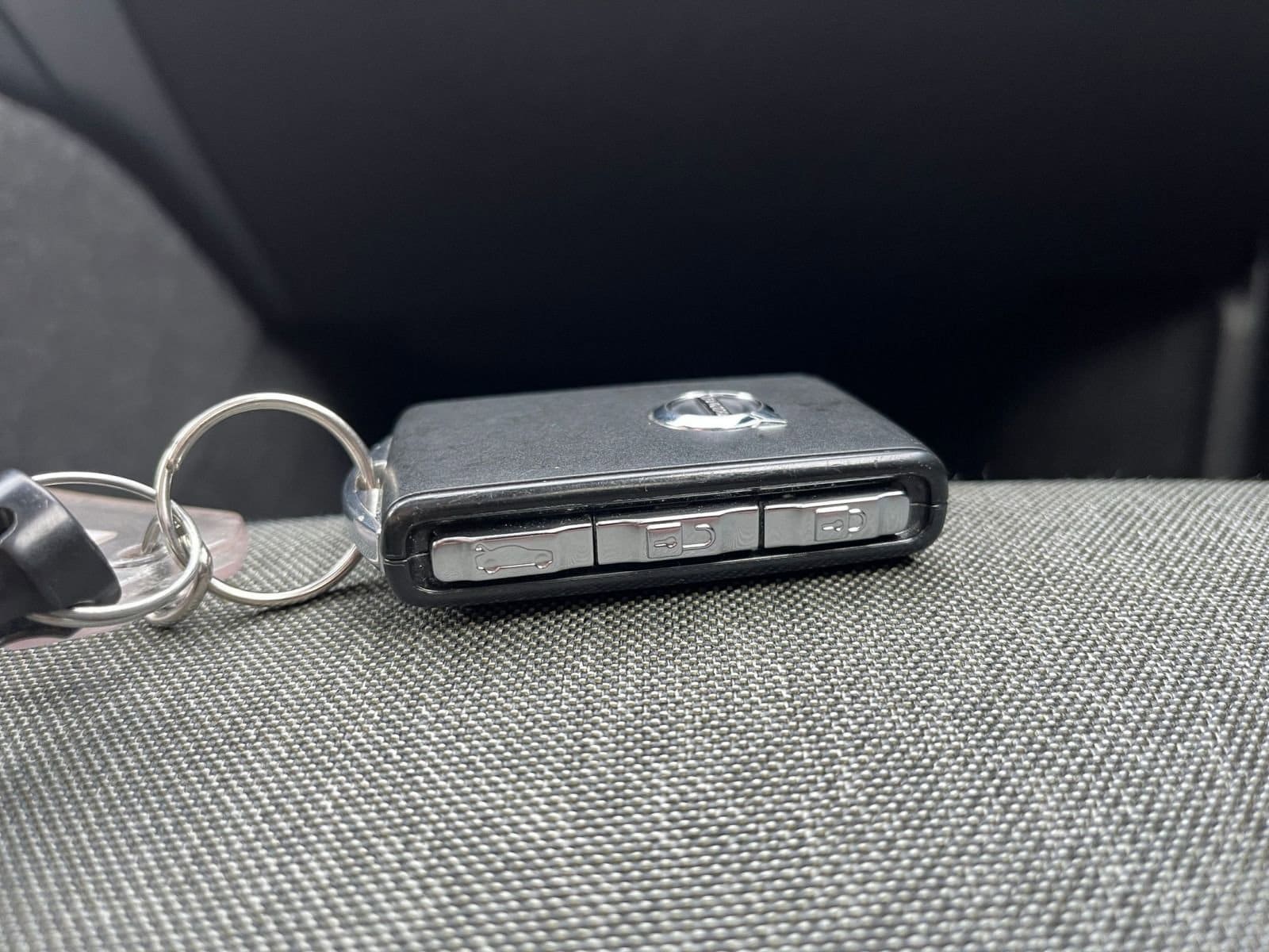 Thumbnail: 2024 Volvo XC40 - 27