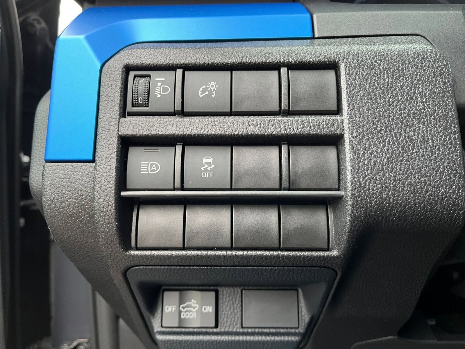 Thumbnail: 2025 Toyota Tacoma - 21