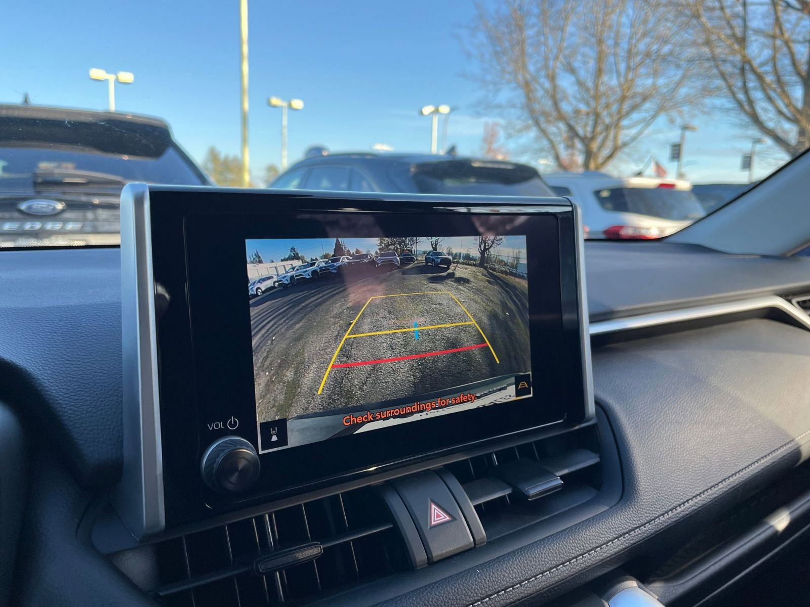 Thumbnail: 2025 Toyota RAV4 - 17