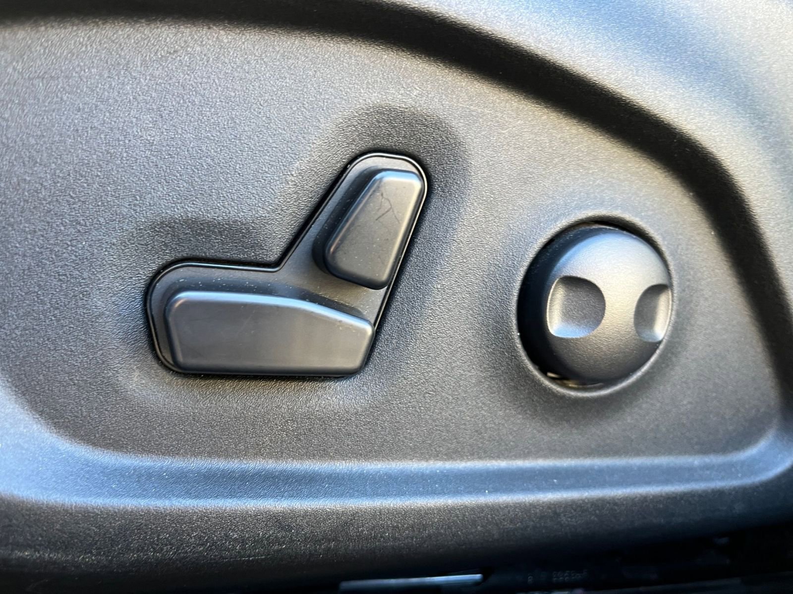 Thumbnail: 2025 Jeep Compass - 23