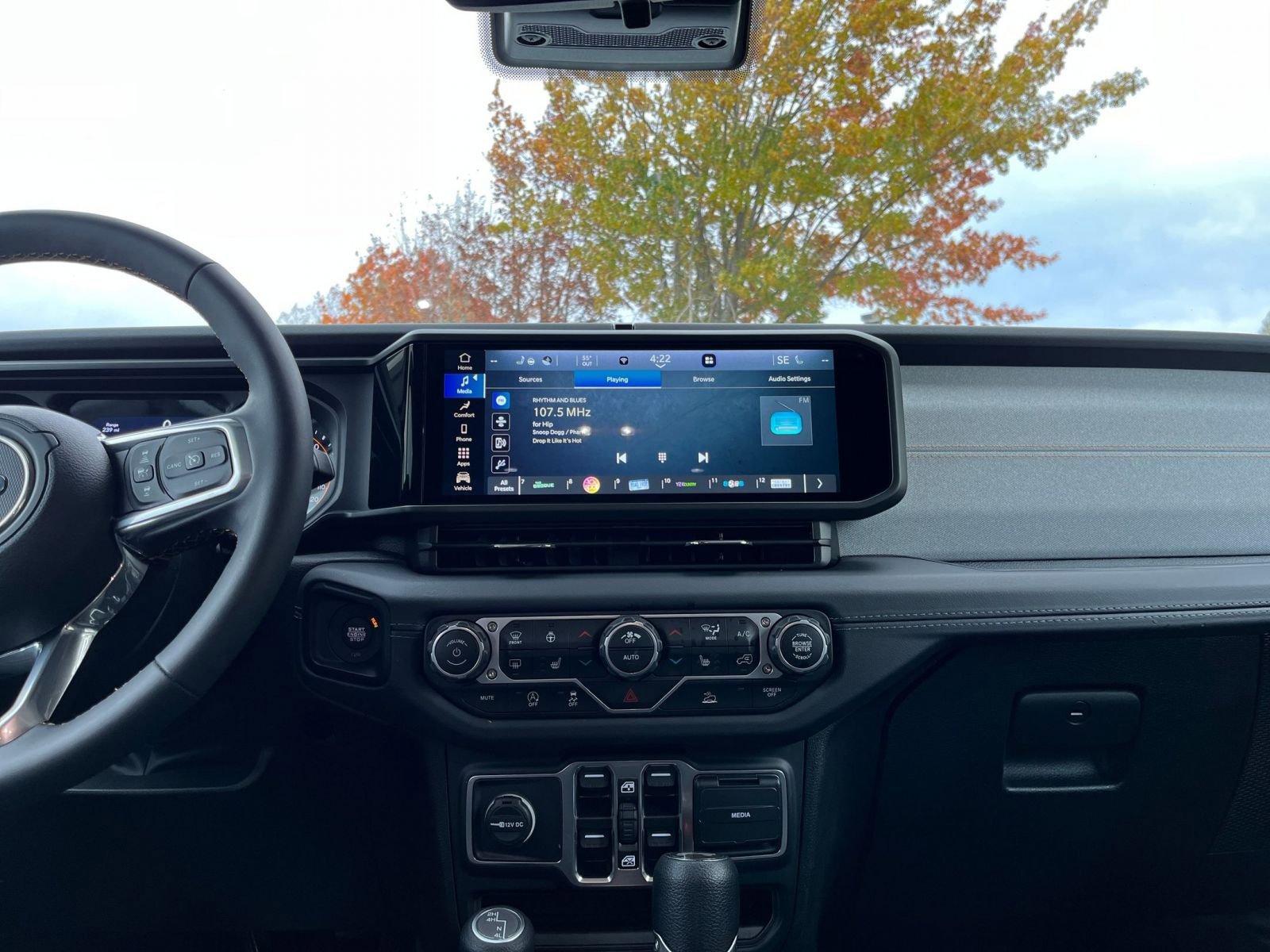 Thumbnail: 2025 Jeep Wrangler - 21