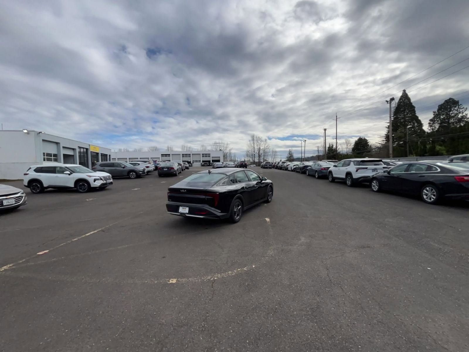 Thumbnail: 2025 Kia K4 - 16