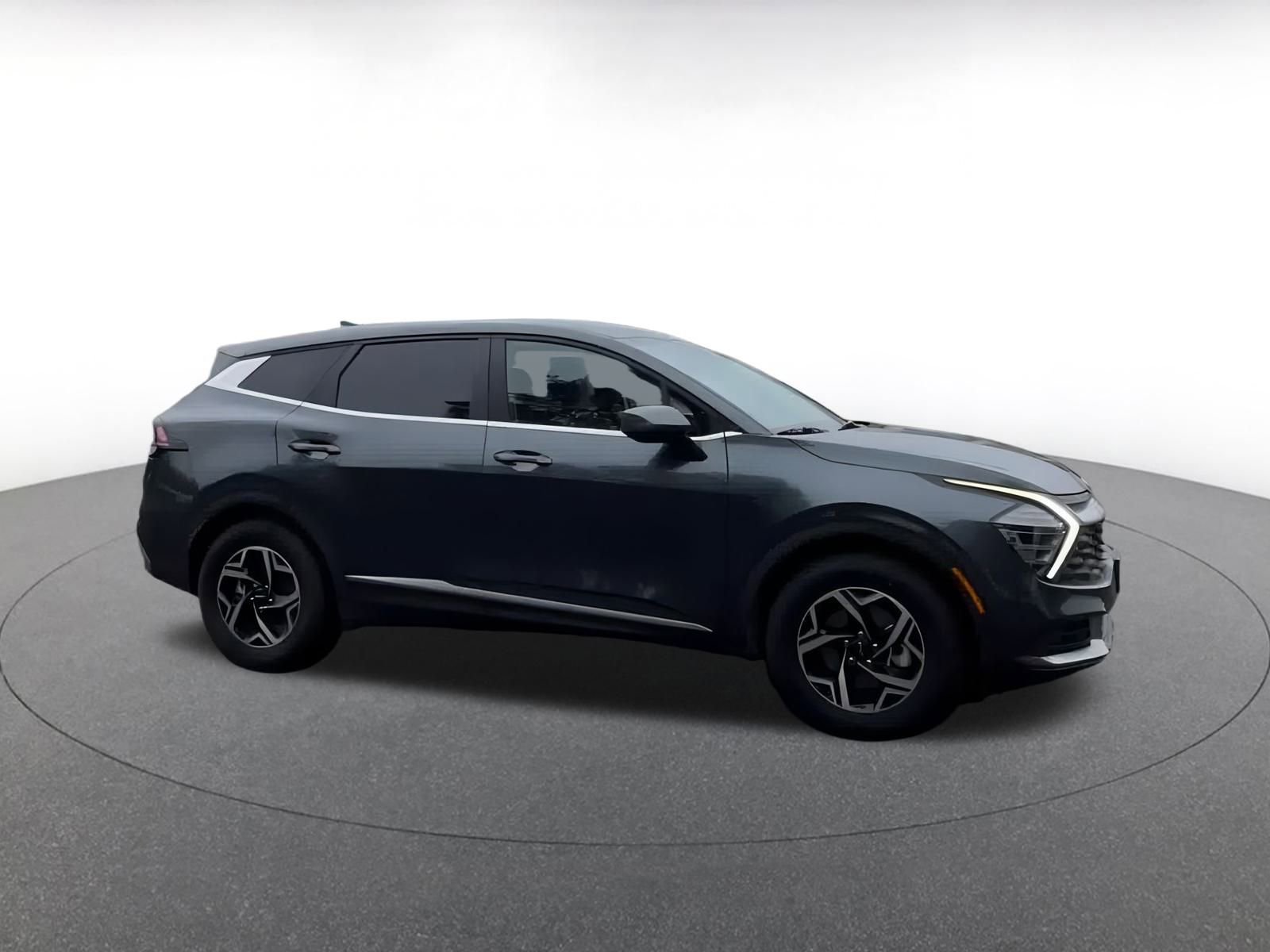 Thumbnail: 2024 Kia Sportage - 2