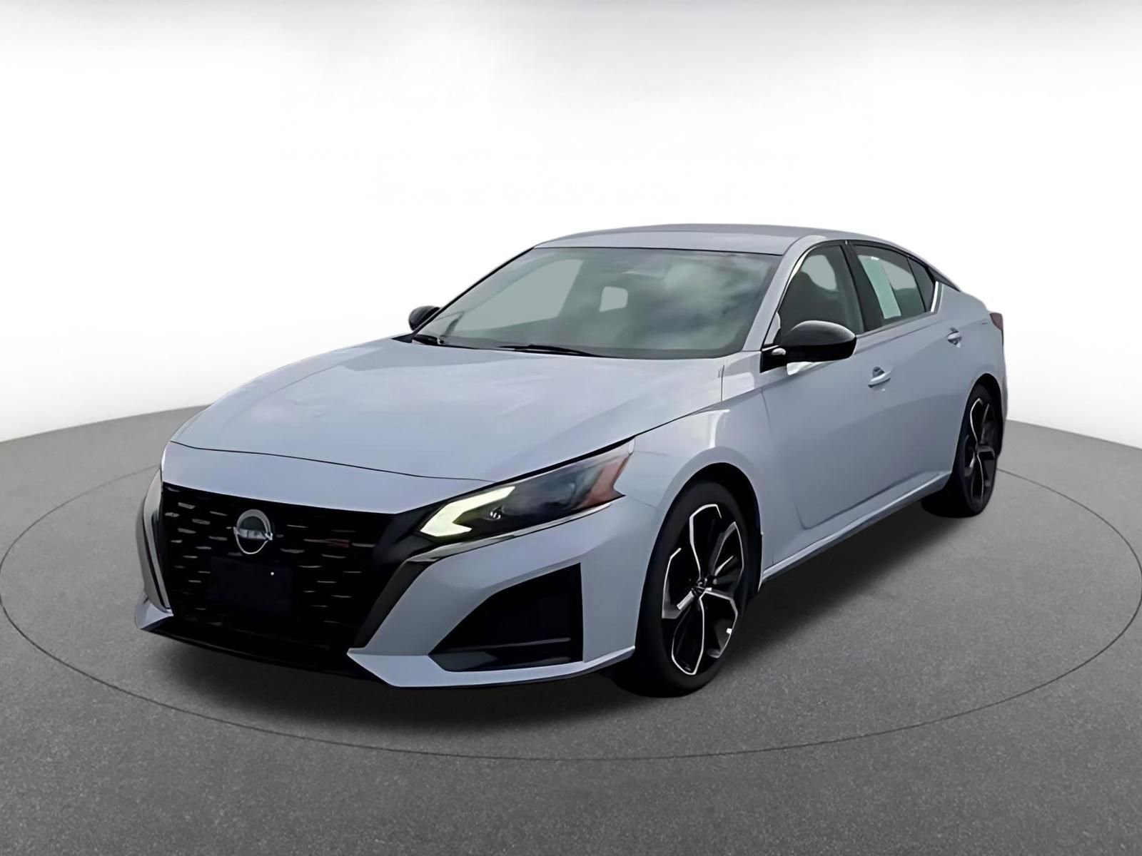 Thumbnail: 2025 Nissan Altima - 9