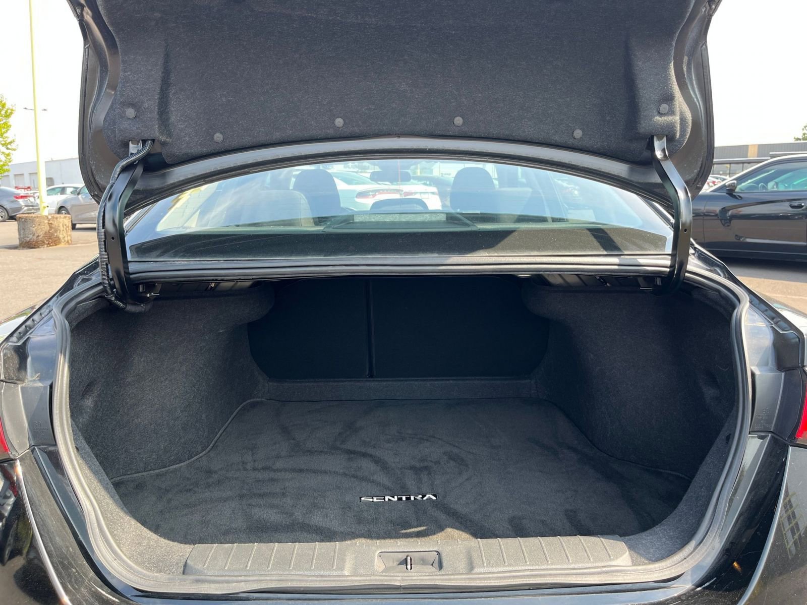 Thumbnail: 2024 Nissan Sentra - 29