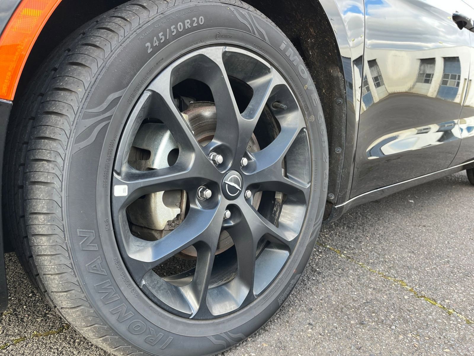 Thumbnail: 2025 Chrysler Pacifica - 35