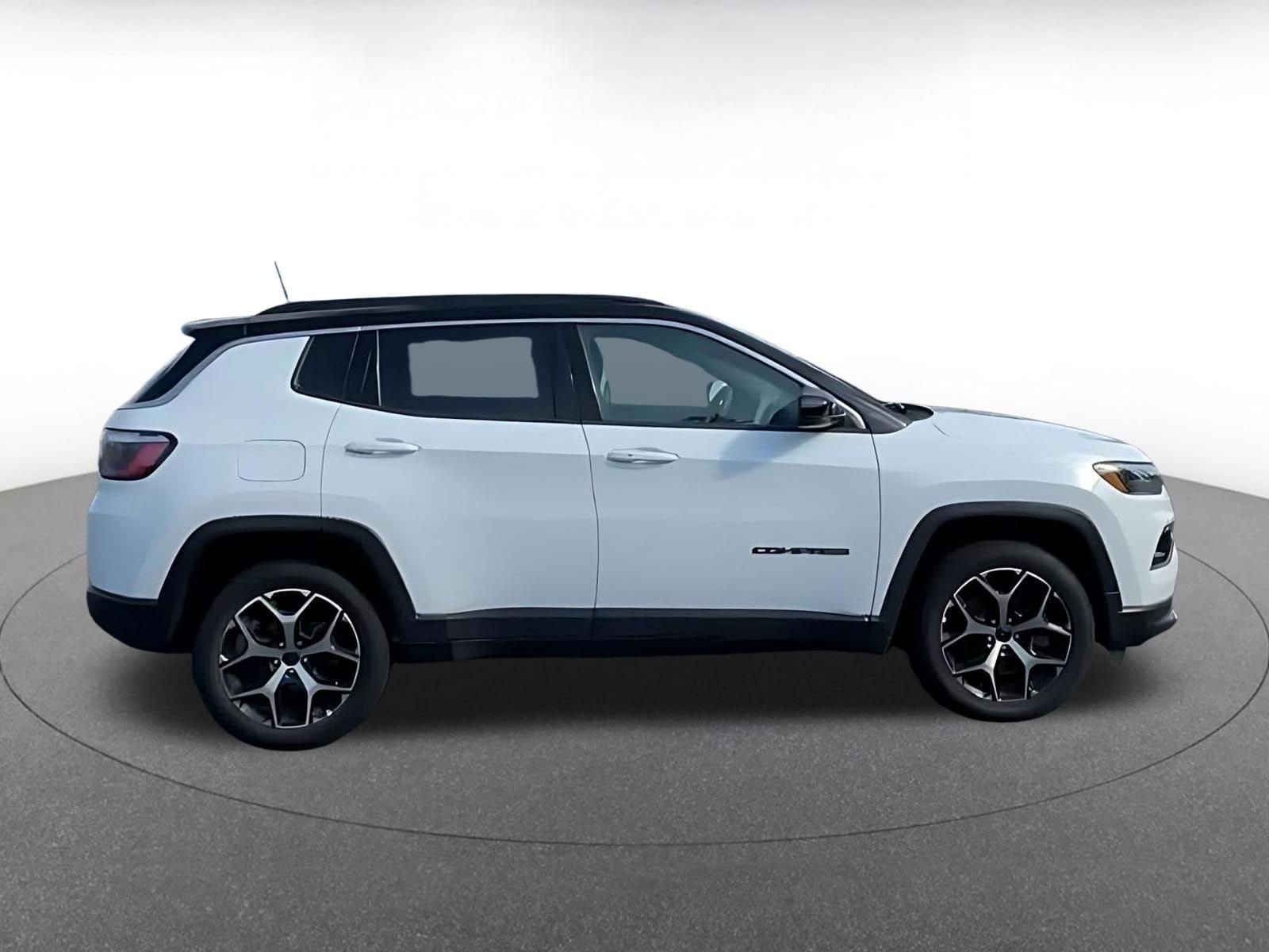Thumbnail: 2025 Jeep Compass - 8