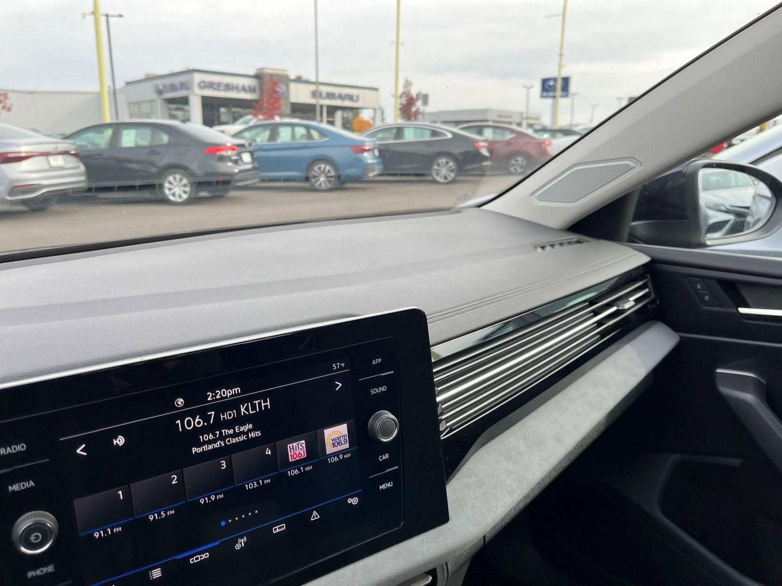 Thumbnail: 2025 Volkswagen Jetta - 35