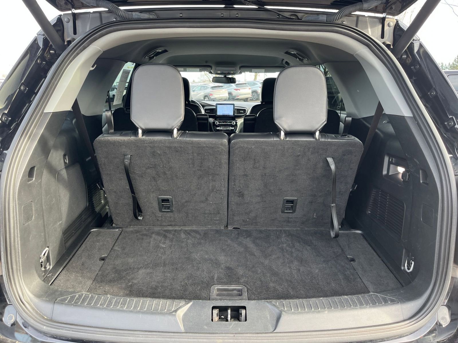 Thumbnail: 2023 Ford Explorer - 35