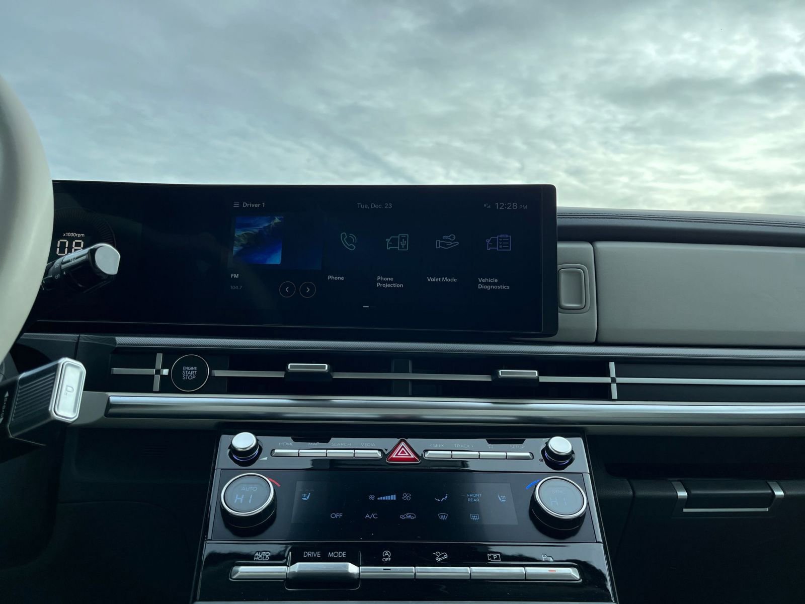 Thumbnail: 2025 Hyundai Santa Fe - 21