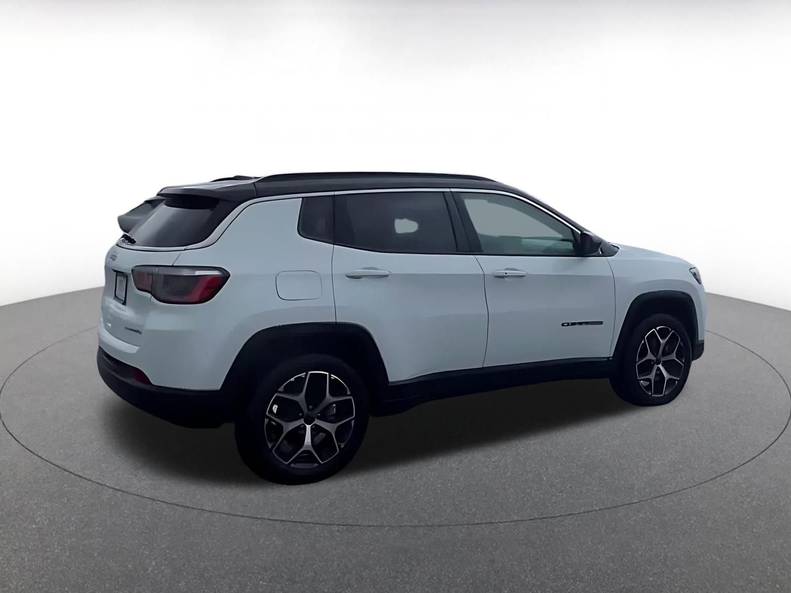 Thumbnail: 2025 Jeep Compass - 15