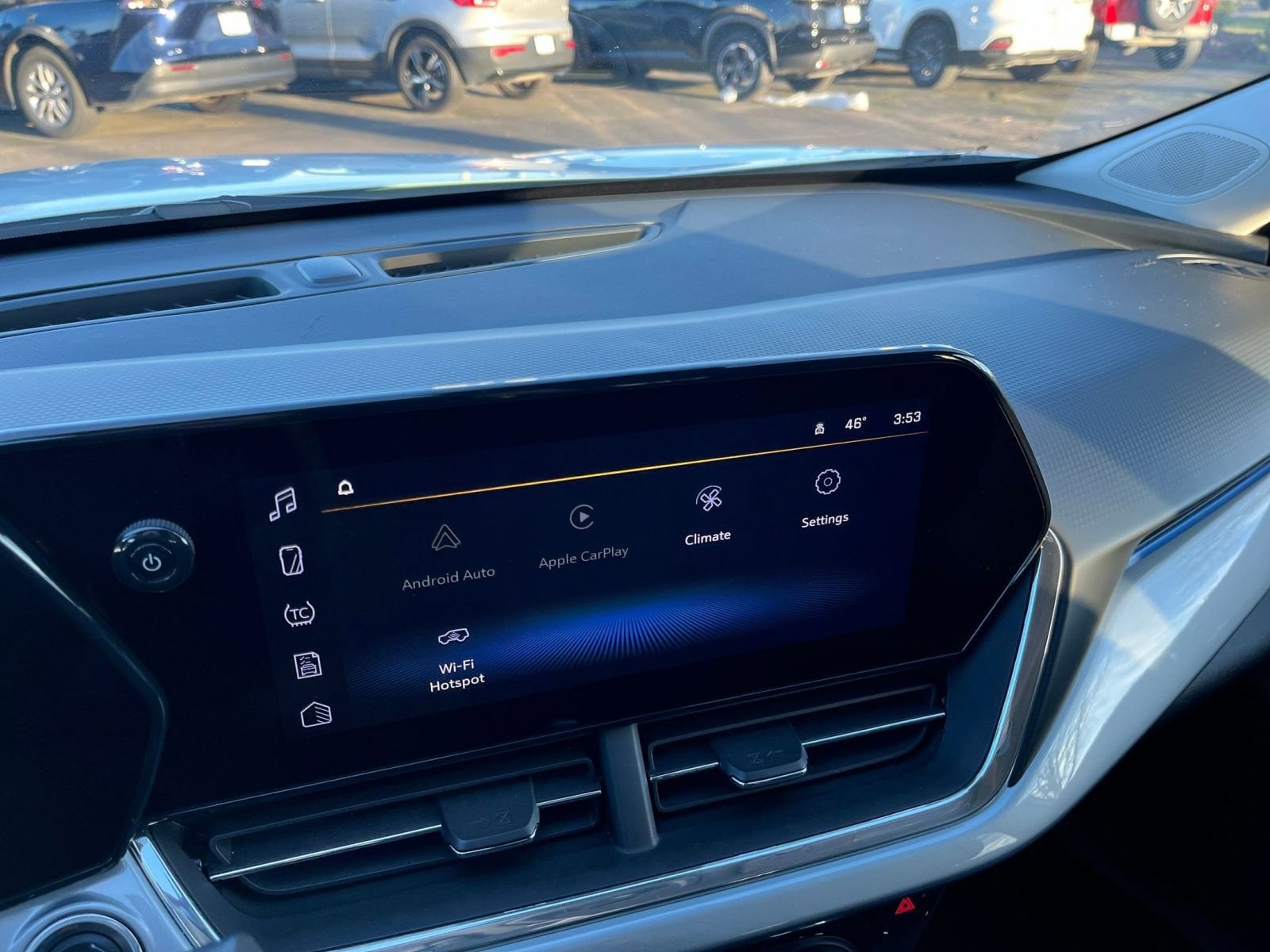 Thumbnail: 2025 Chevrolet Trax - 18