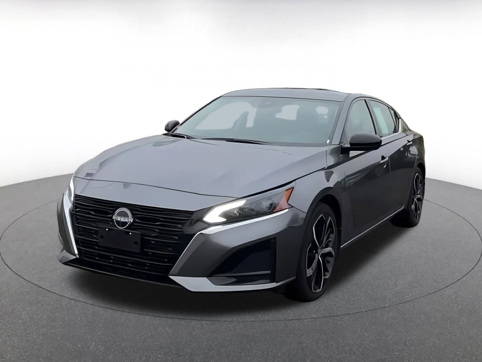 Thumbnail: 2023 Nissan Altima - 7