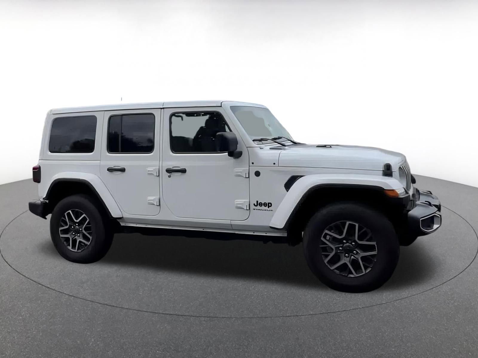 Thumbnail: 2025 Jeep Wrangler - 15
