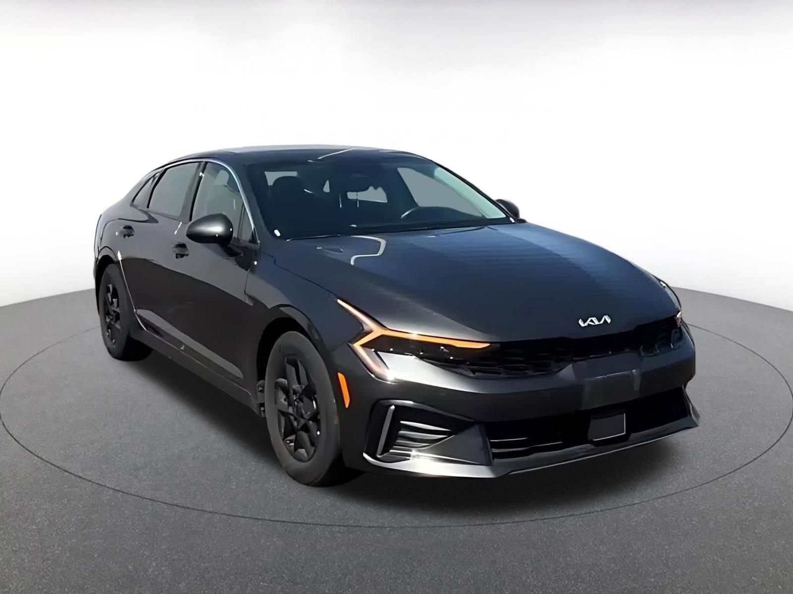 Thumbnail: 2025 Kia K5 - 3