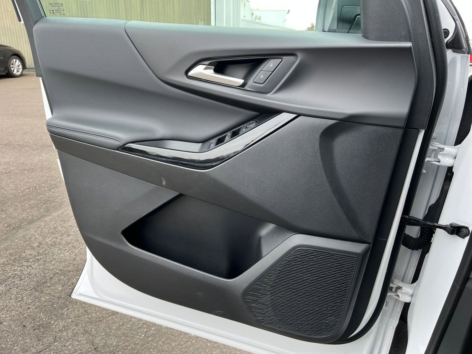 Thumbnail: 2025 Chevrolet Equinox - 21