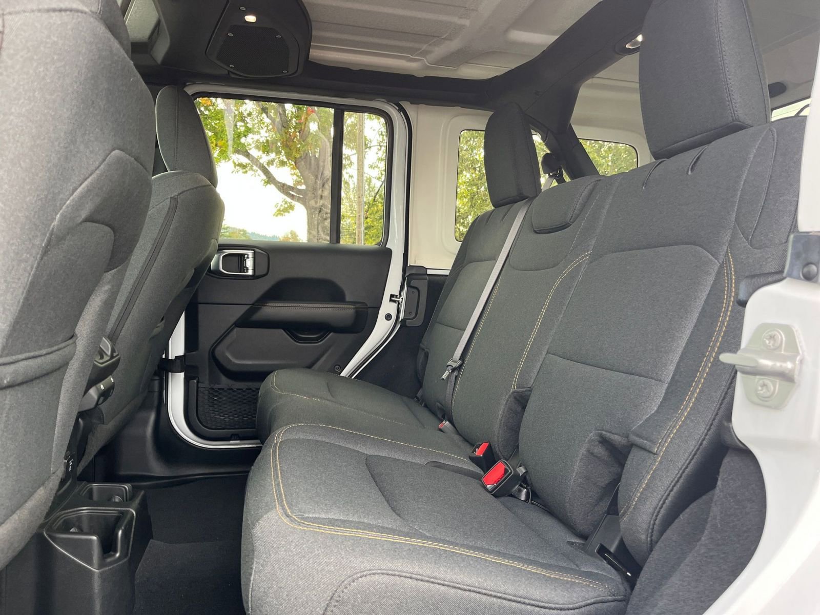 Thumbnail: 2025 Jeep Wrangler - 24