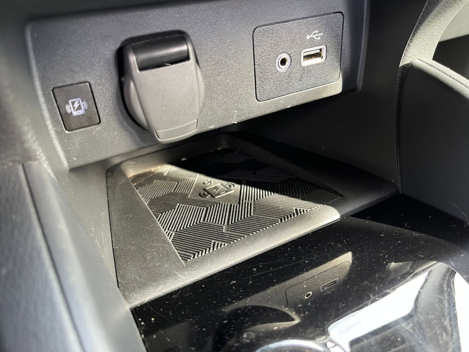 Thumbnail: 2025 Nissan Versa - 28