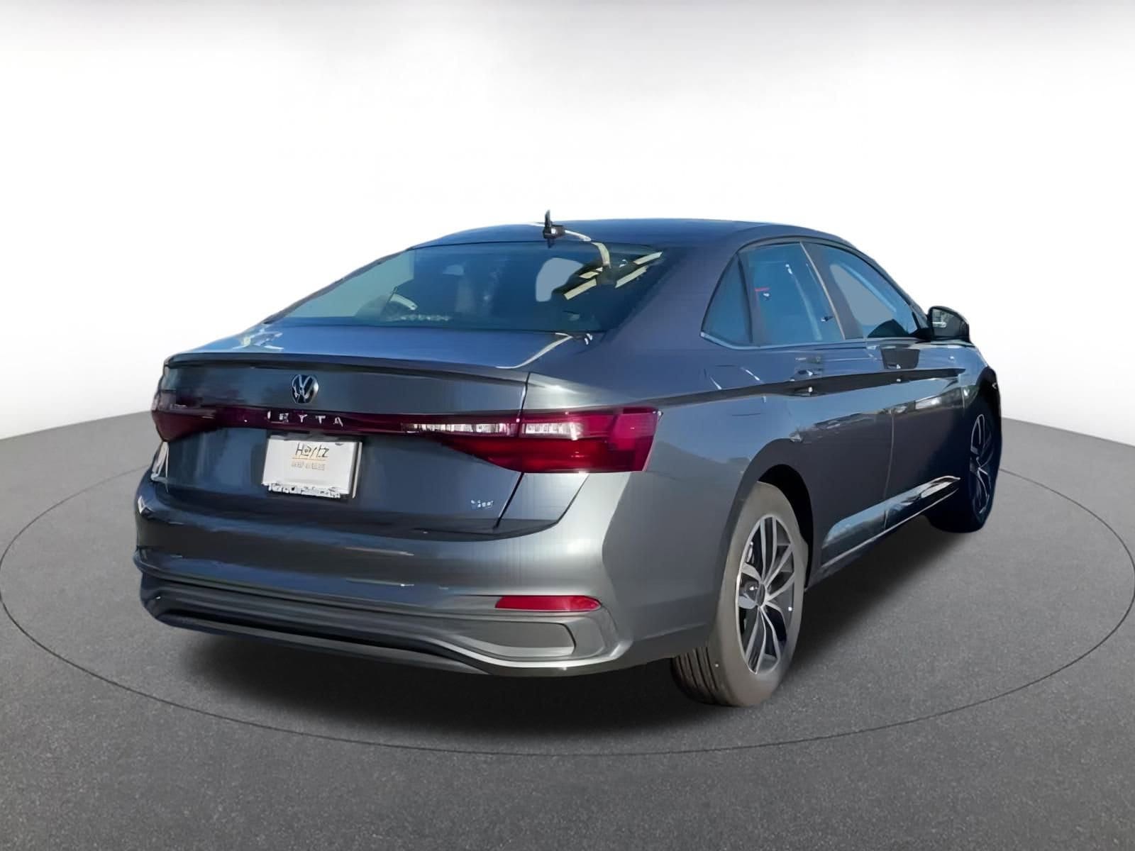 Thumbnail: 2025 Volkswagen Jetta - 10