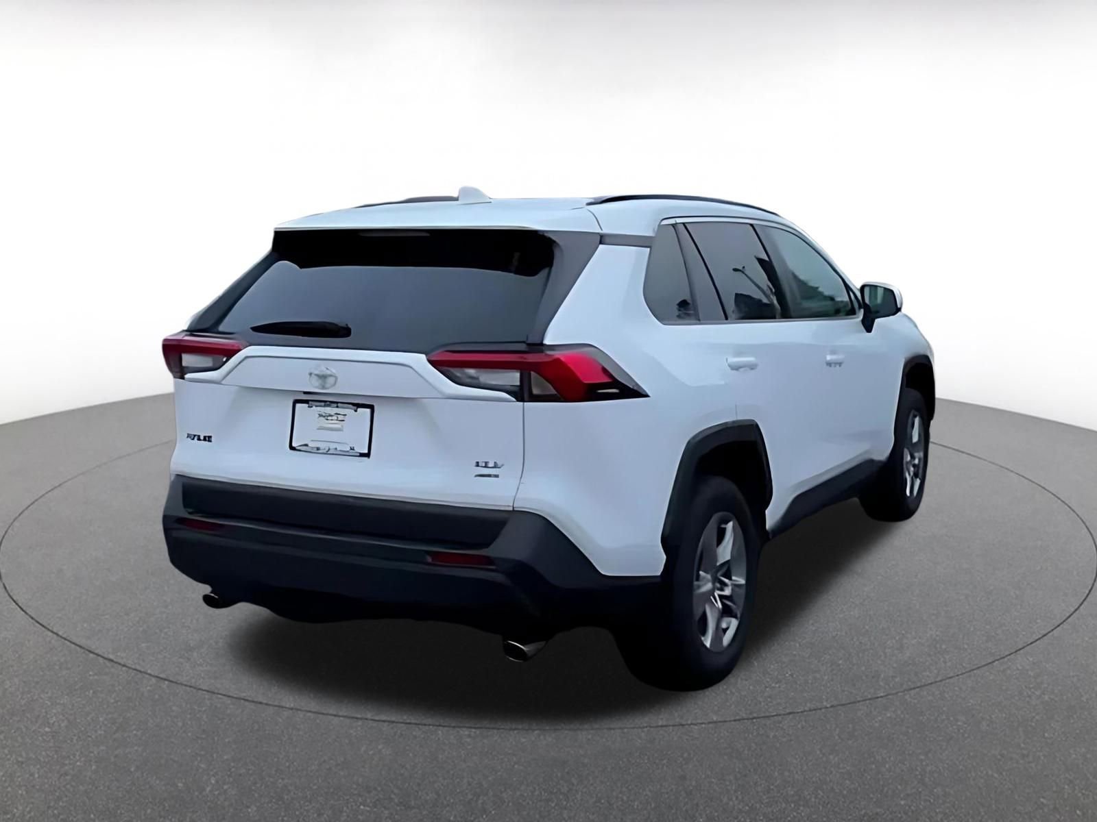 Thumbnail: 2025 Toyota RAV4 - 12