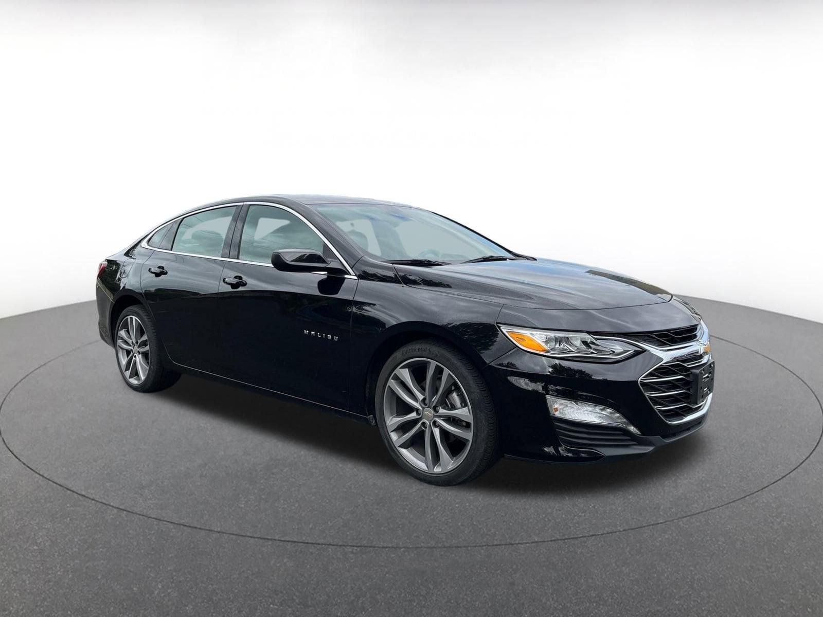 Thumbnail: 2024 Chevrolet Malibu - 1