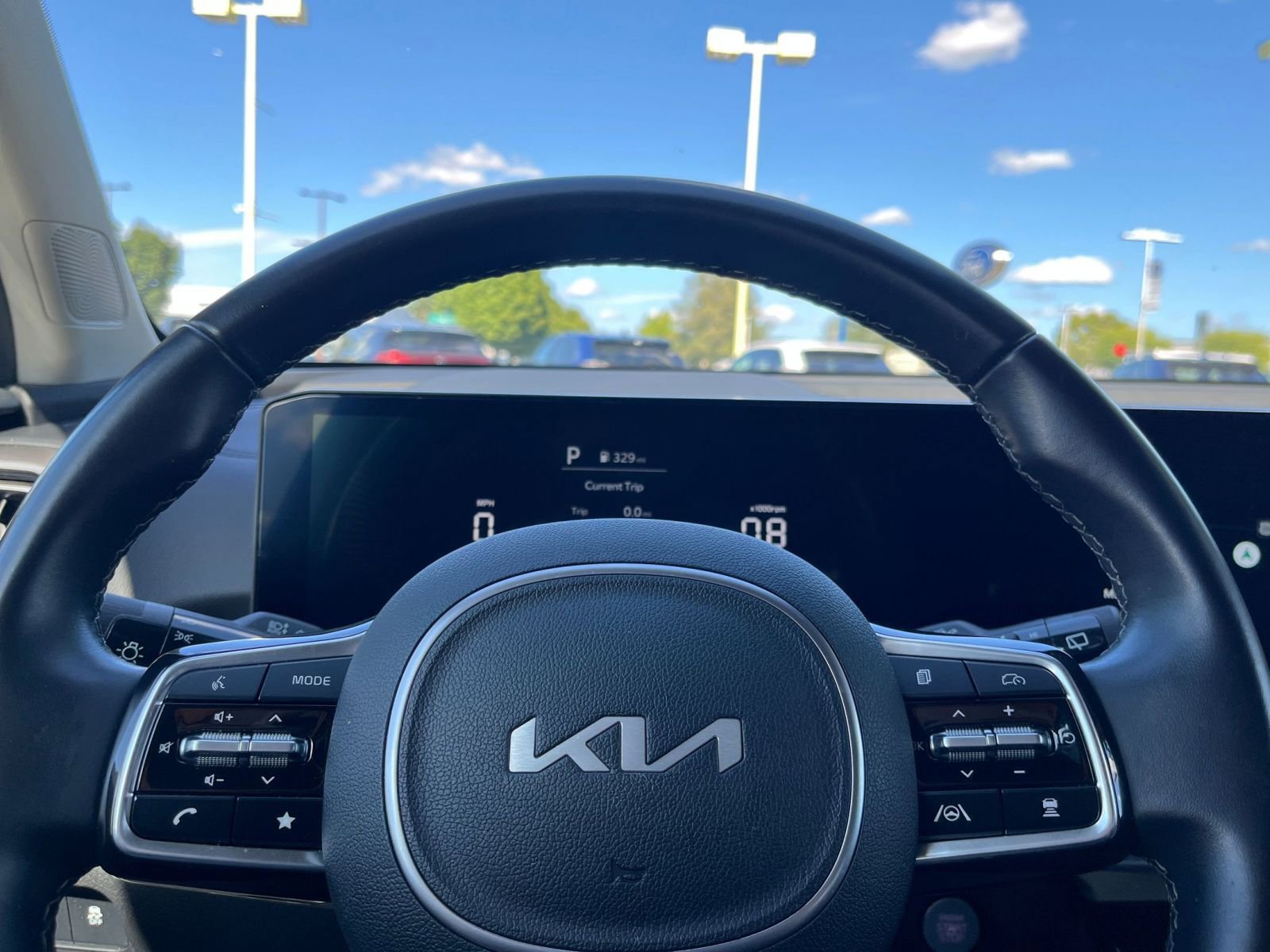 Thumbnail: 2024 Kia Sorento - 28